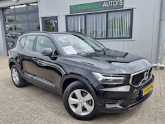 Volvo XC40 - T2 Momentum | Camera | Lane keeping Aid | Apple carplay