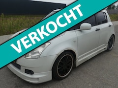 Suzuki Swift - 1.3 - Airco - 5 deurs - OPKNAPPER - APK Aug 2027