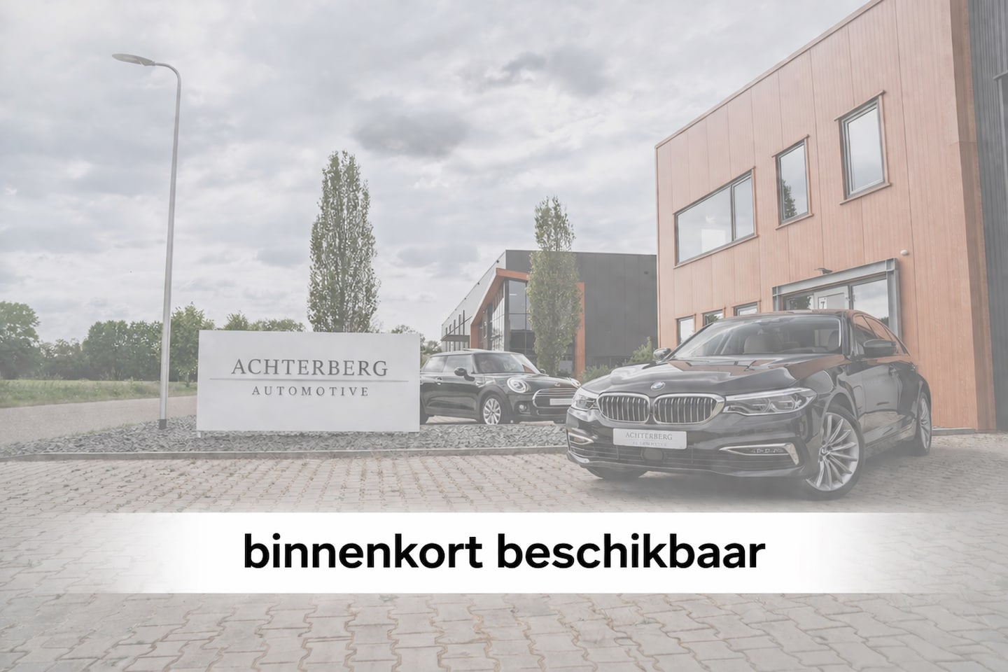 BMW X2 - xDrive25e 220PK | M-Sport | Pano | Mem | Leer | CarPlay - AutoWereld.nl