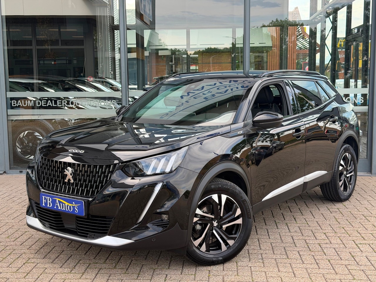 Peugeot 2008 - 1.2 PureTech GT Airco Lmv Navi Cruise Camera - AutoWereld.nl