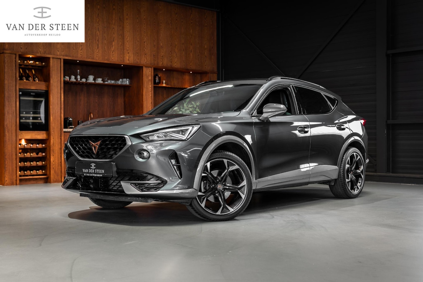 CUPRA Formentor - 1.5 TSI Business Edition Plus Elektr. Trekhaak | Dealer Onderhouden - AutoWereld.nl