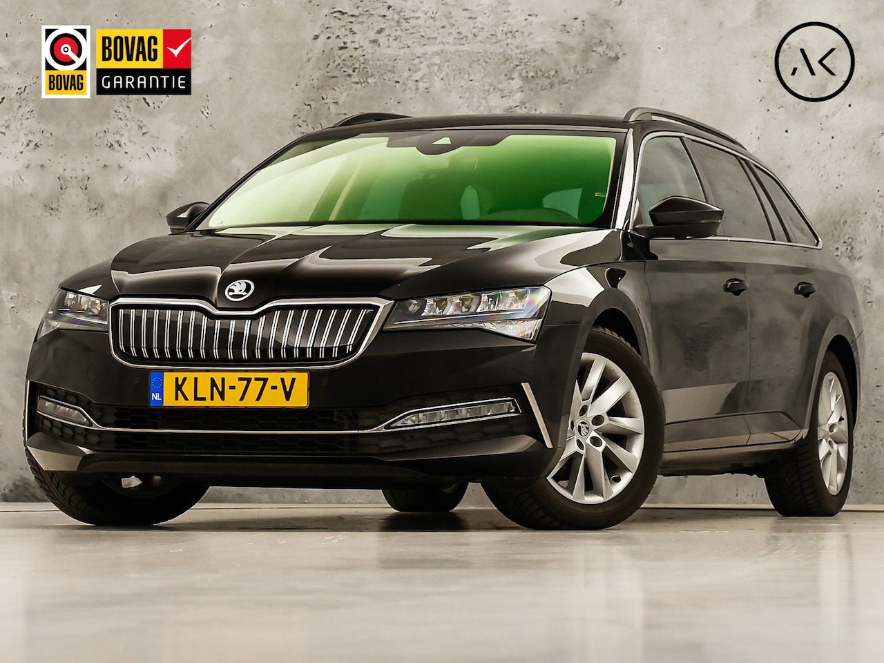 Skoda Superb Combi - 1.4 TSI iV Sport 218Pk Automaat (VIRTUAL COCKPIT, APPLE CARPLAY, GROOT NAVI, MEMORY SEAT, - AutoWereld.nl