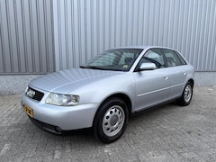 Audi A3 - 1.6 Ambiente