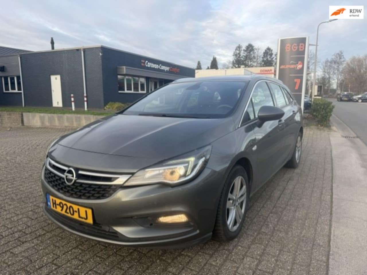 Opel Astra Sports Tourer - 1.6 CDTI Innovation 1.6 CDTI Innovation - AutoWereld.nl