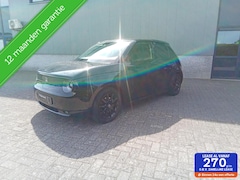 Honda e - e - Advance 16"// ELECTRIC VEHICLE / VERKEERSBORD DETECTIE / HIL