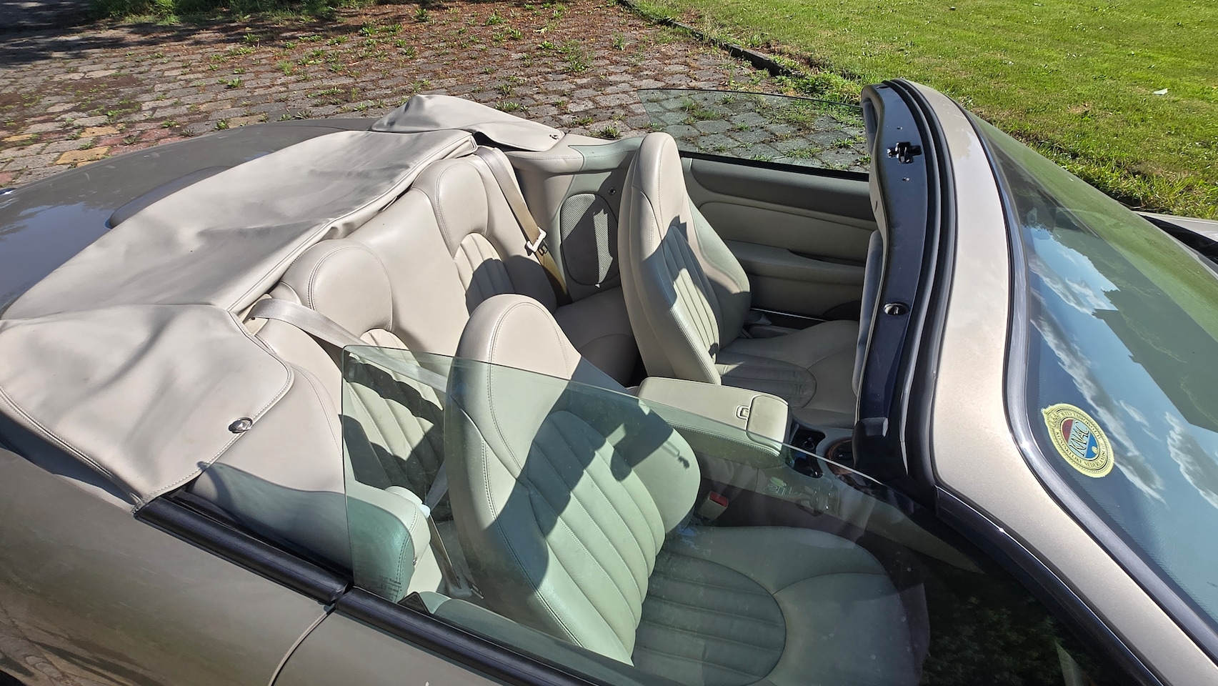 Jaguar XK8 - 4.0 V8 Convertible - AutoWereld.nl