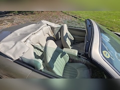 Jaguar XK8 - 4.0 V8 Convertible
