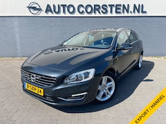 Volvo V60 - 2.4 D6 AWD 280PK Plug-In Hybrid Summum Leder+Verwarmd Schuif-/Kanteldak Trekhaak Camera Na