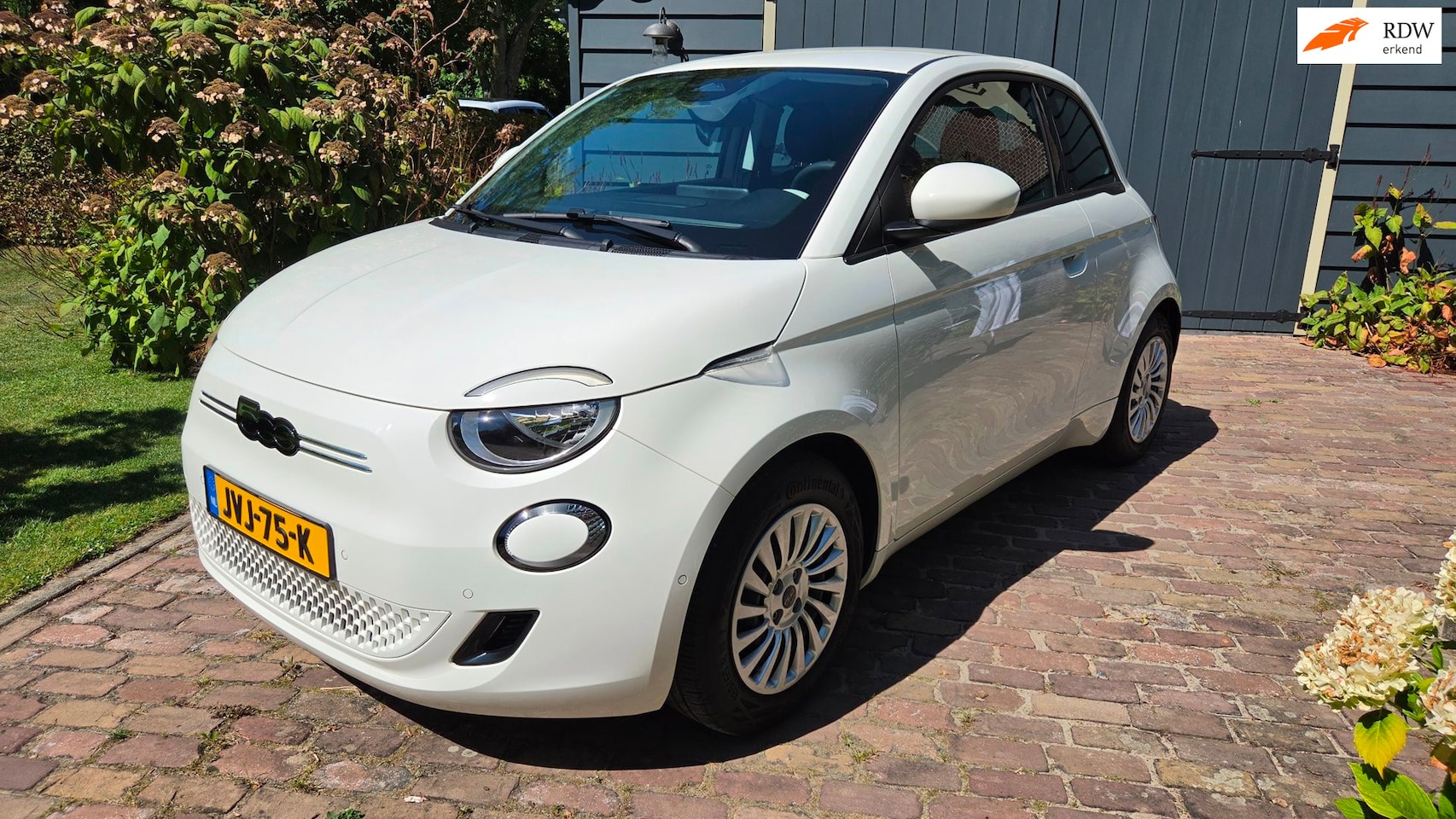 Fiat 500e - 3+1 La Prima 42 kWh | 2024 | 950km | JBL | Camera - AutoWereld.nl