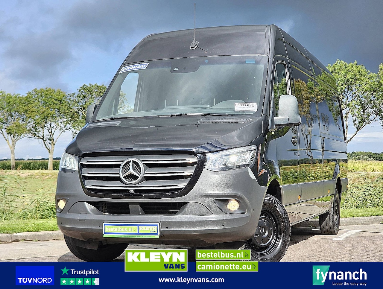 Mercedes-Benz Sprinter - 319 L3H2 Maxi LED Mbux10 - AutoWereld.nl