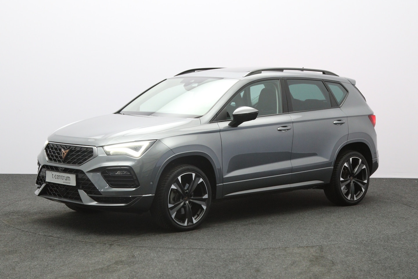 CUPRA Ateca - 1.5 TSI 150 PK Automaat Business, Panoramadak, Kuipstoelen, 360 Camera, Adap. Cruise Contr - AutoWereld.nl