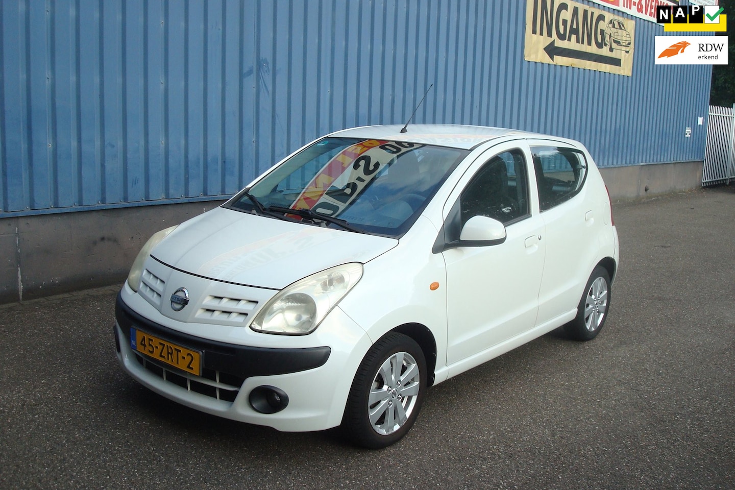 Nissan Pixo - 1.0 Look 1.0 Look, Airco, Parelmoer wit, 5 deurs, Trekhaak - AutoWereld.nl