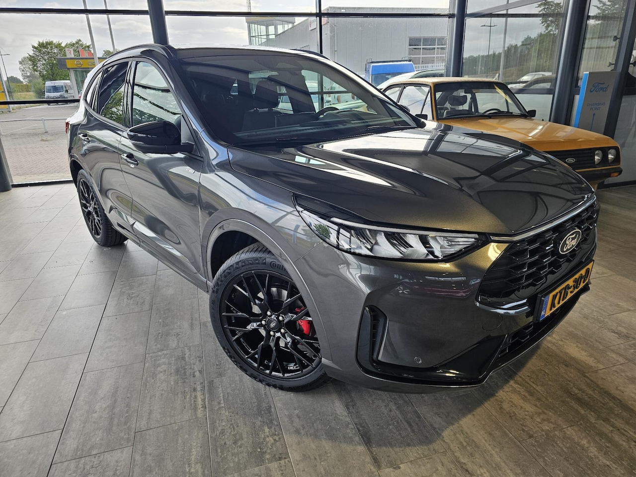 Ford Kuga - 2.5 PHEV ST-Line X 2.5 PHEV ST-Line X - AutoWereld.nl