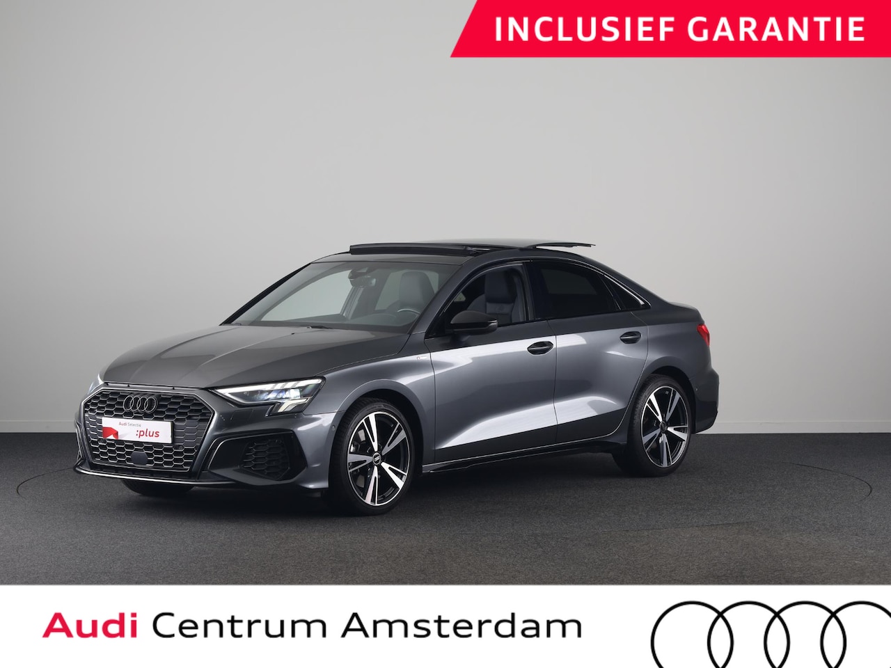 Audi A3 Limousine - 30 TFSI S edition 110pk | Panoramadak | Verwarmbare voorstoelen | S-line interieur | 18 in - AutoWereld.nl