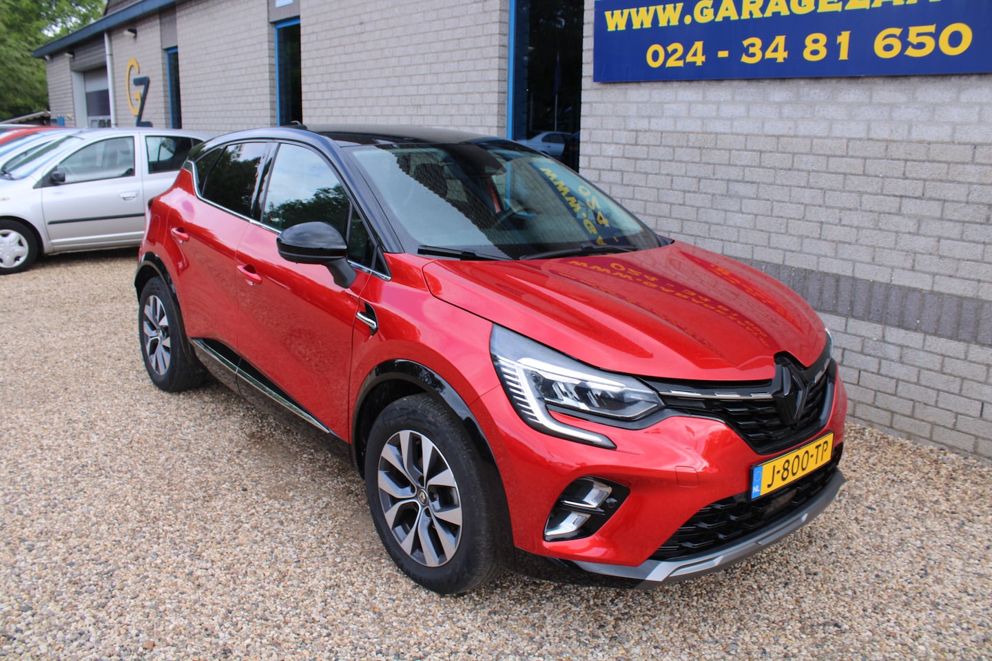 Renault Captur - 1.0 TCe 100 Intens Clima Navi Camera - AutoWereld.nl