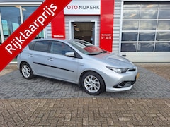 Toyota Auris - 1.8 Hybrid Dynamic