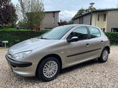 Peugeot 206 - 1.4 X-Design