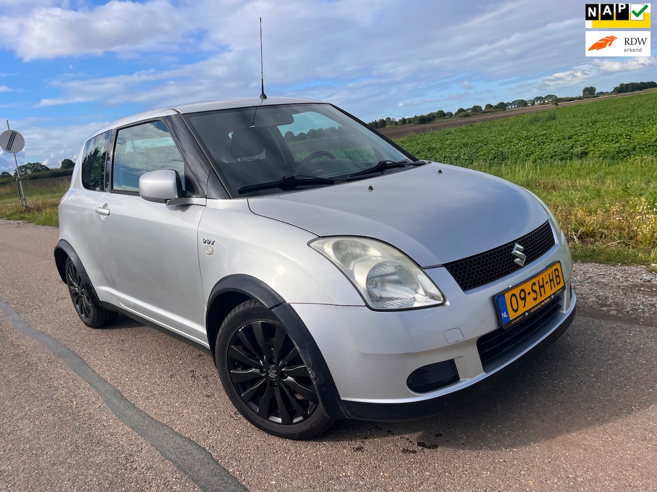 Suzuki Swift - 1.5 GLS / automaat nwe apk ! - AutoWereld.nl