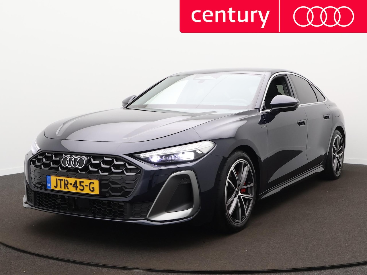 Audi A5 Limousine - 2.0 e-hybrid 299pk quattro S edition Head-up display - lederen/alcantara bekleding - 19 In - AutoWereld.nl