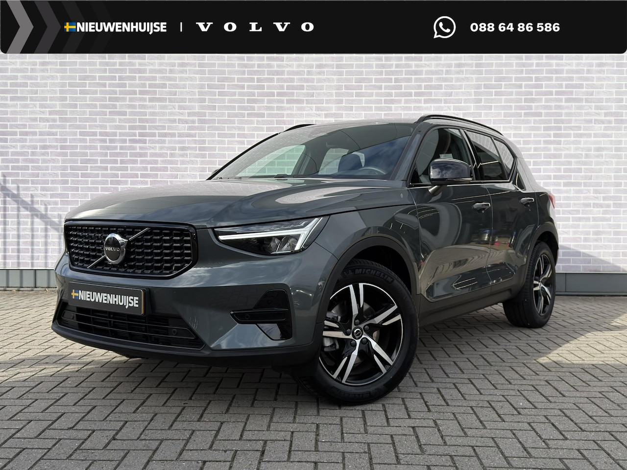 Volvo XC40 - 2.0 B4 Plus Dark | Adaptieve Cruise Control | Stoel-/Stuurverwarming | Harman Kardon Audio - AutoWereld.nl