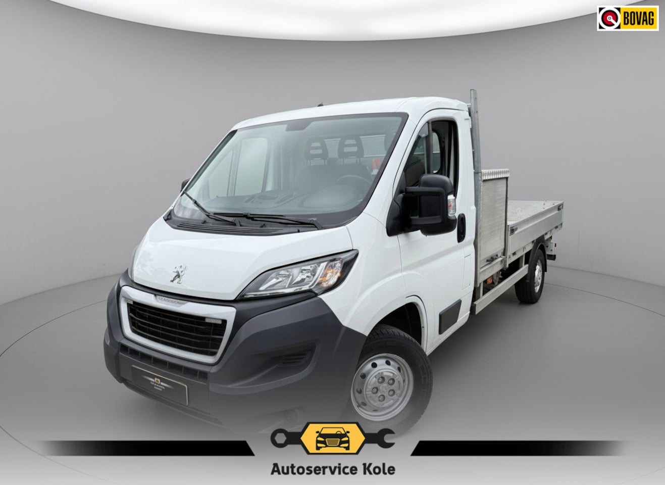 Peugeot Boxer - 333 2.0 BlueHDI L2S Pick-Up * Kraan * Airco * Trekhaak * - AutoWereld.nl
