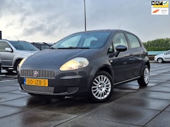 Fiat Grande Punto - €3250, -1.4 Active nwe Apk nwe onderhoud nwe gasvulling