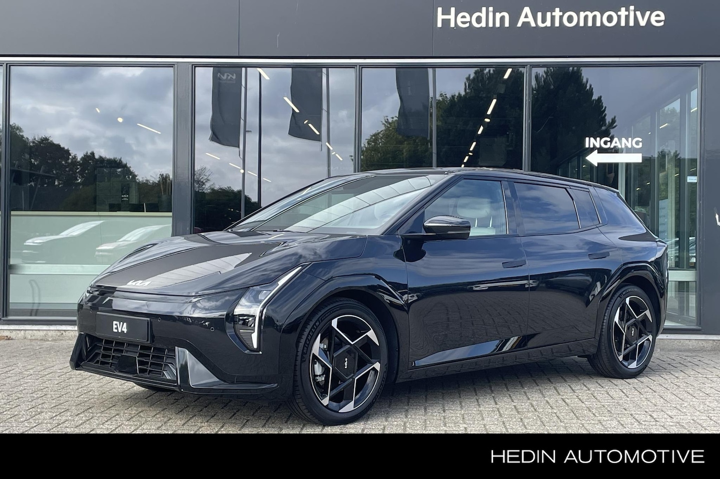 Kia EV4 - GT-Line Business Edition 81.4 kWh | Direct leverbaar | 19" velgen | Camera | Adaptieve Cru - AutoWereld.nl