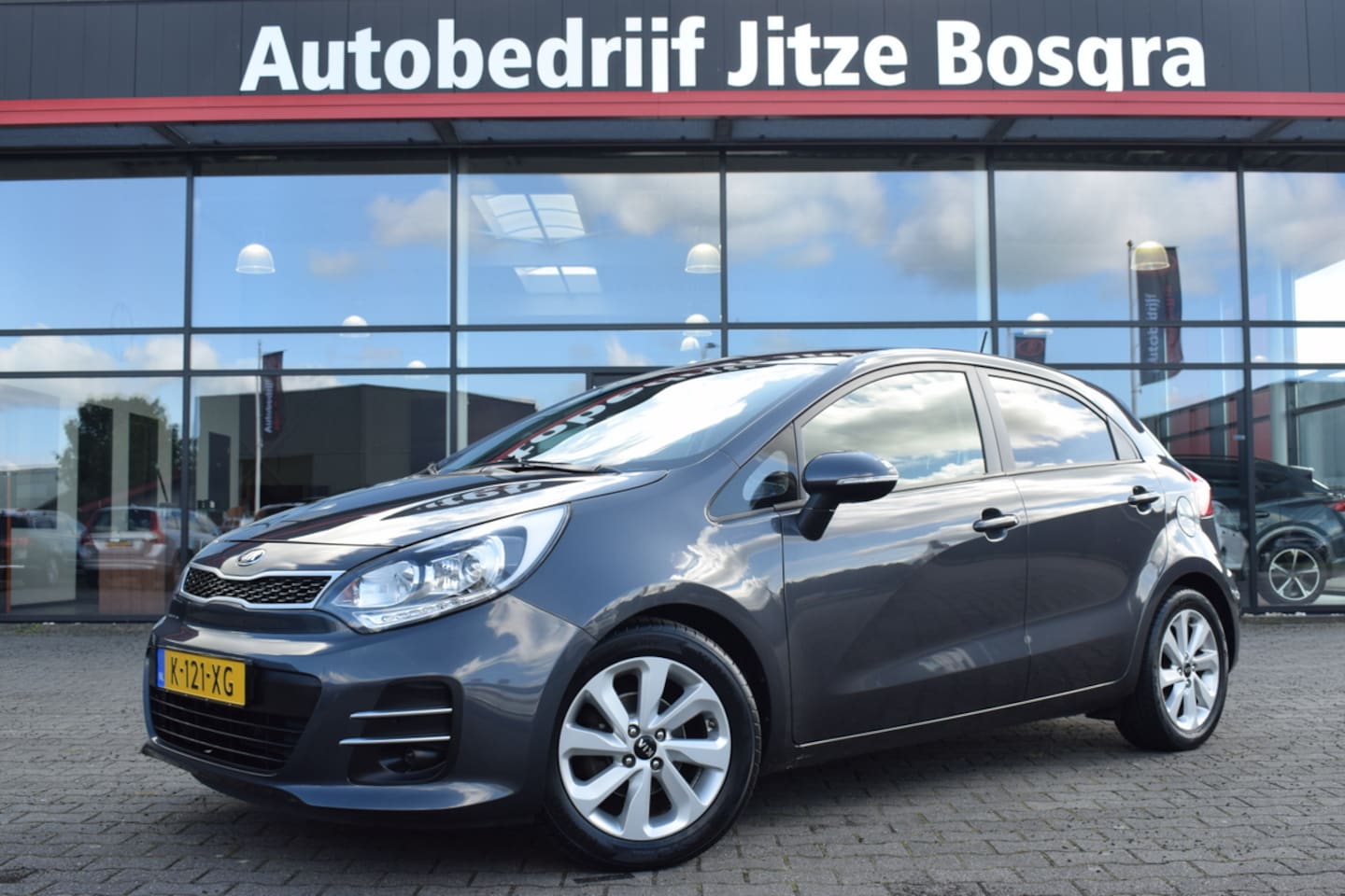 Kia Rio - 1.2 CVVT ExecutiveLine ECC | Full Map Navi | Camera | 16 Inch LMV | Volledig Onderhouden!! - AutoWereld.nl