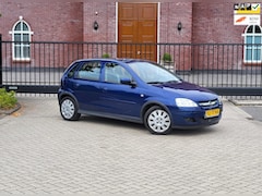 Opel Corsa - 1.2-16V Silverline / Airco / Nap / 5 Drs / Nieuwe Apk / Elektrische ramen