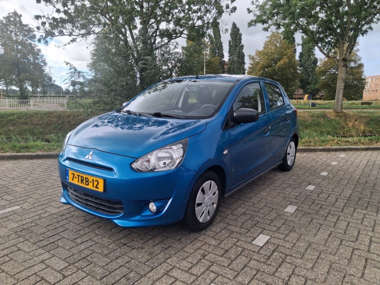 Mitsubishi Space Star - 1.0 Inform 1.0 Inform - AutoWereld.nl