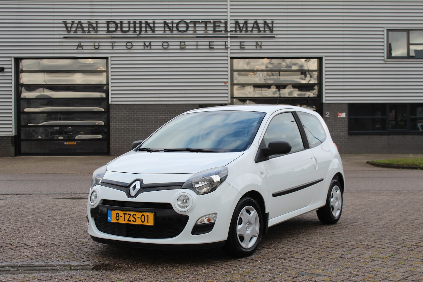 Renault Twingo - 1.2 16V Parisienne / Airco / Zuinig / N.A.P. - AutoWereld.nl