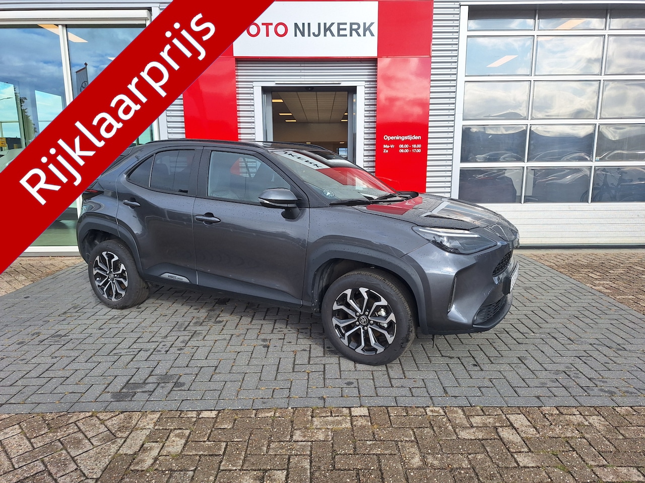 Toyota Yaris Cross - 1.5 Hybrid 115 Dynamic met winterpack - AutoWereld.nl