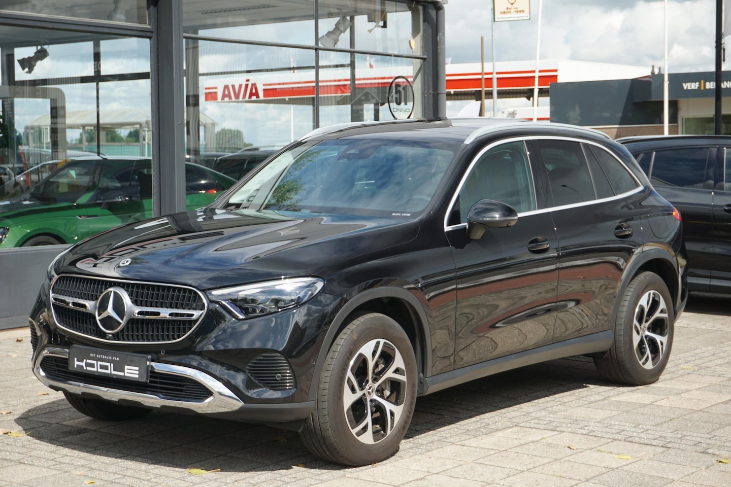 Mercedes-Benz GLC-klasse - 300e 4MATIC Luxury Line | PANO | Trekhaak | LED - AutoWereld.nl