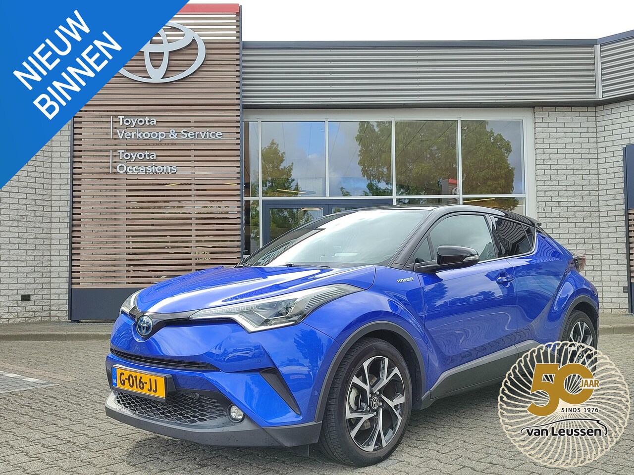 Toyota C-HR - 1.8 Hybrid BI-TONE NL-AUTO UNIEKE KM-STAND! TREKHAAK JBL-AUDIO STOEL/STUURVERW BLIND SPOT - AutoWereld.nl