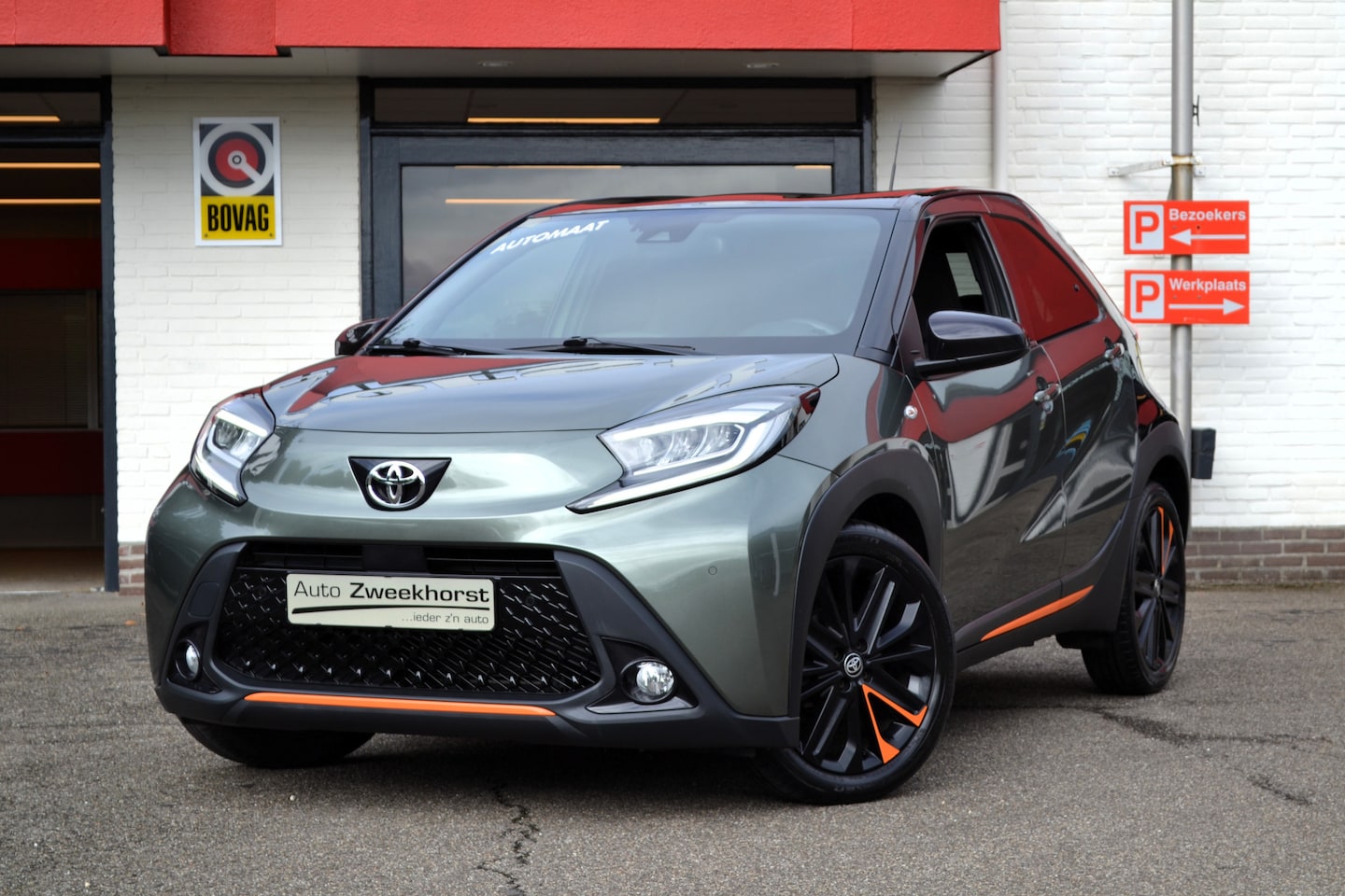 Toyota Aygo X - 1.0 VVT-i Automaat, Limited, Clima, Navi, Pdc V+A, Carplay, Nieuwstaat ! - AutoWereld.nl