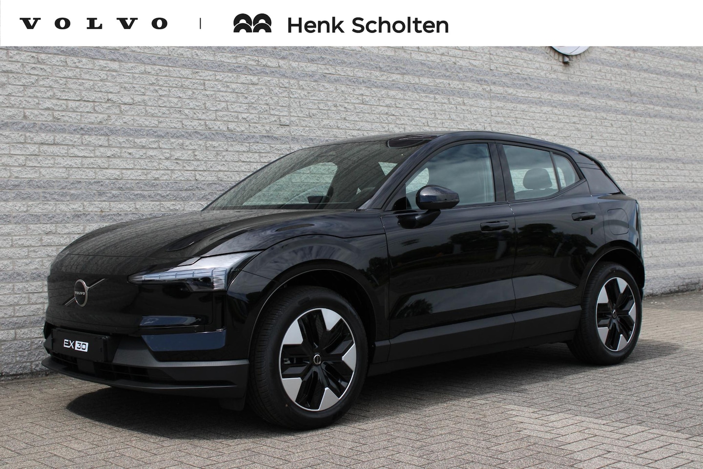 Volvo EX30 - P5 Long Range Plus Europa 69 kWh | Achteruitrijcamera | Apple Carplay & Android Auto | aud - AutoWereld.nl