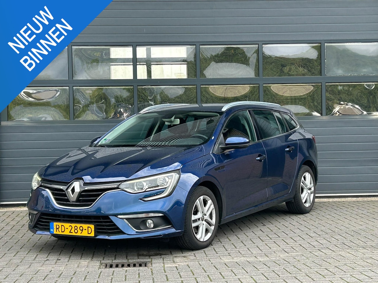 Renault Mégane Estate - 1.2 TCE ZEN I AIRCONDITIONING I APPLE CARPLAY I ANDROID AUTO I CRUISE CONTROL I NAVIGATIE - AutoWereld.nl