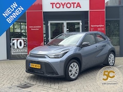 Toyota Aygo X - Hybrid 115 play PARKEERCAMERA ADAPTIEVE CRUISECONTROL