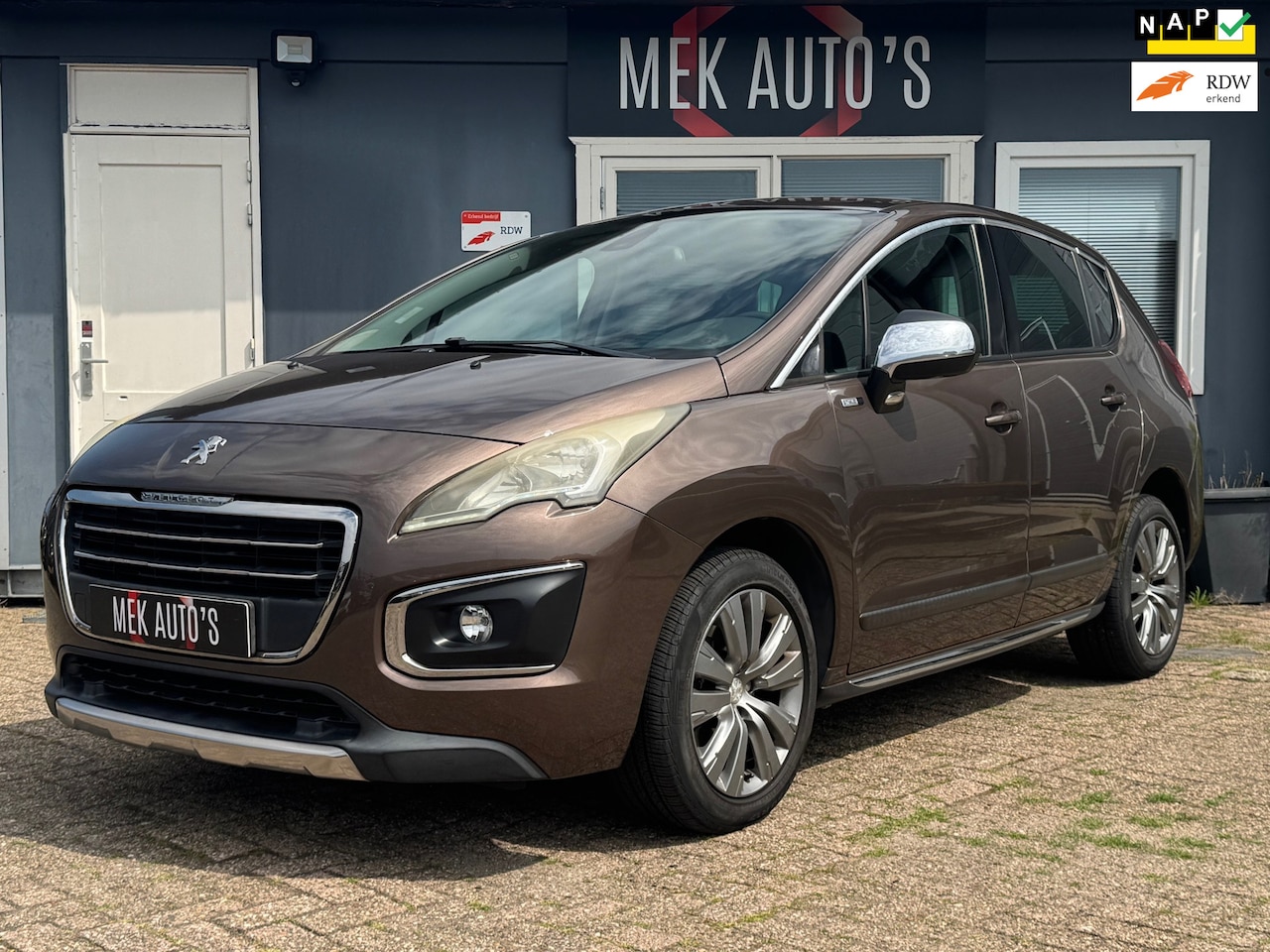 Peugeot 3008 - 1.6 THP Style|Climate|Navi|Cruise|Camera|NAP| - AutoWereld.nl