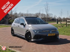 Volkswagen Golf - 2.0 TSI GTI Clubsport | 300PK | Panoramadak | Camera | Sfeerverlichting | Milltek uitlaat