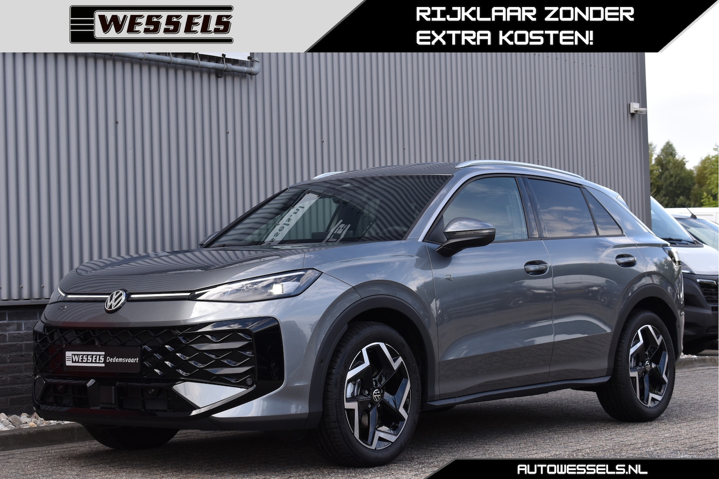 Volkswagen T-Roc - 1.5 eTSI R-Line Edition Camera, LED Grill, Adaptive cruise, Stoel/stuurverwarming, - AutoWereld.nl