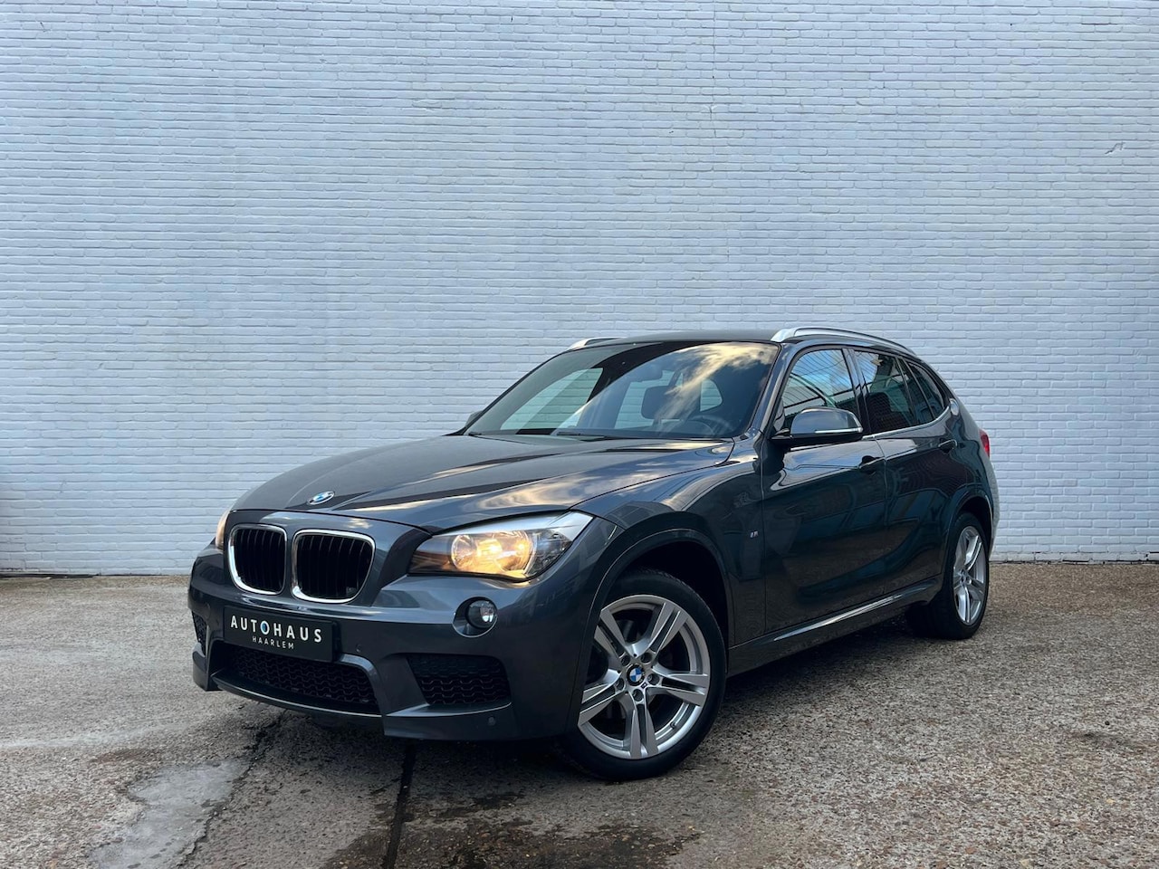 BMW X1 - XDrive20i Business M-Sport - AutoWereld.nl