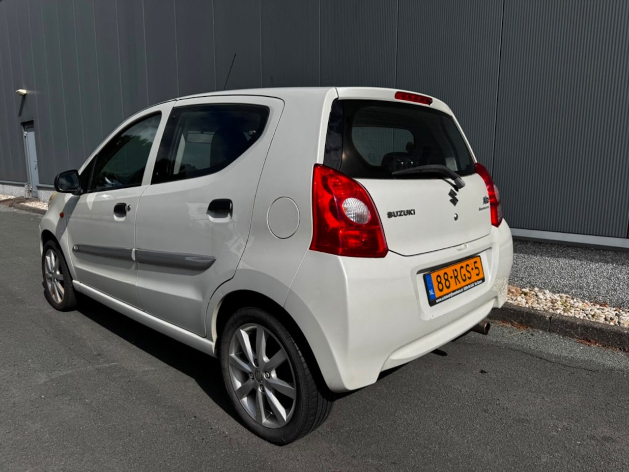 Suzuki Alto - 1.0 Silver-line