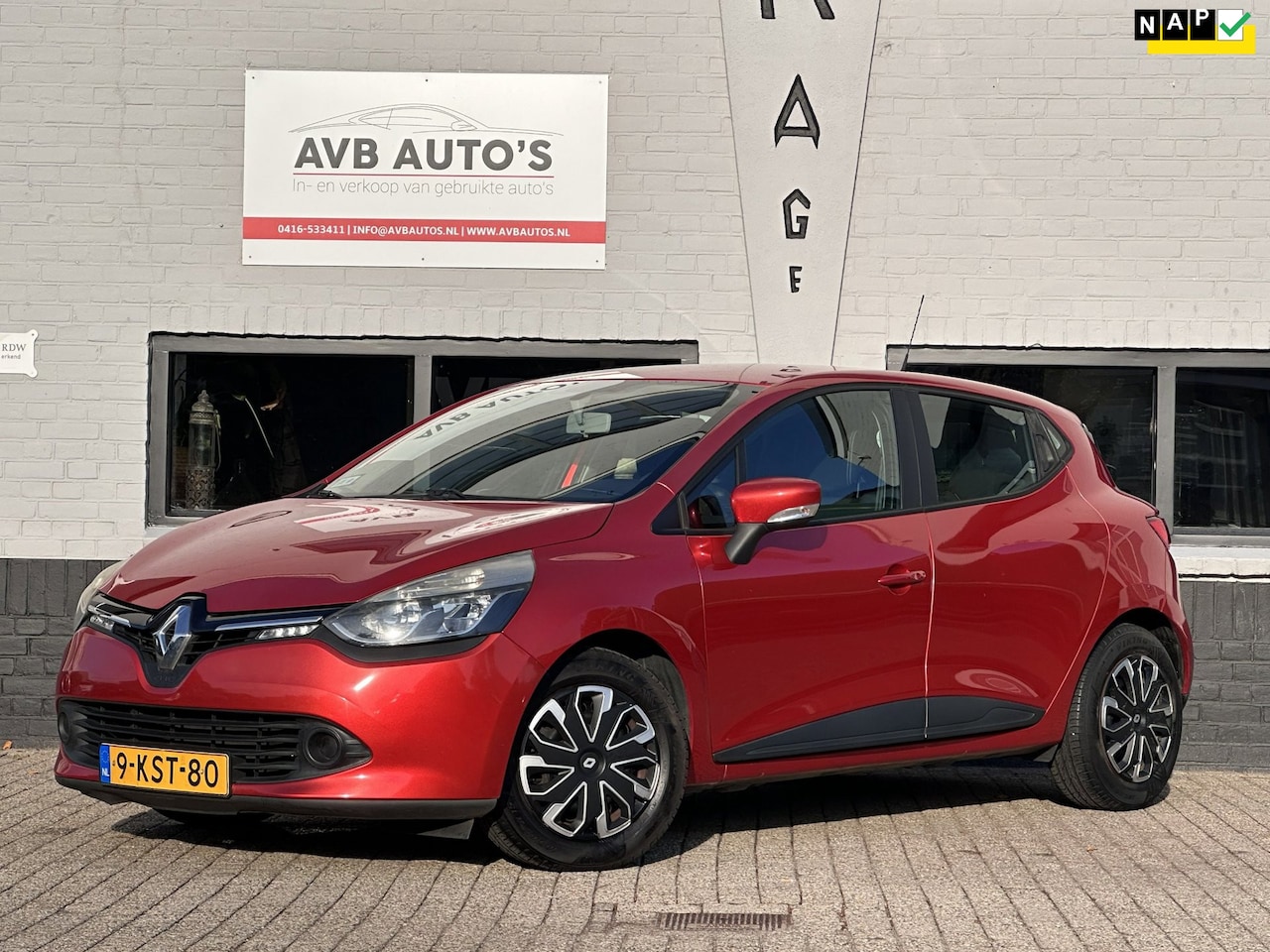 Renault Clio - 0.9 TCe Expression INRUILKOOPJE apk t/m 18-8-2027 - AutoWereld.nl