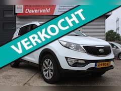 Kia Sportage - 2.0 BusinessLine 5-deurs nieuwe apk, nieuwe koppeling-set, trekhaak, airco, boekjes, 2x sl