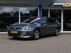 Volkswagen Passat Variant - 1.5 eHybrid Business SOH 100% 360 camera trekhaak elektrische achterklep