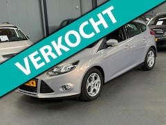Ford Focus - 1.6 TI-VCT Titanium Automaat APK NAP Trekhaak PDC