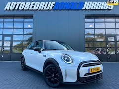 MINI 5-Deurs - 1.5 Cooper Camden Plus Edition NL.Auto/Two-Tone/Nieuw-Model/Full Led/Carplay/1Ste Eigenaar