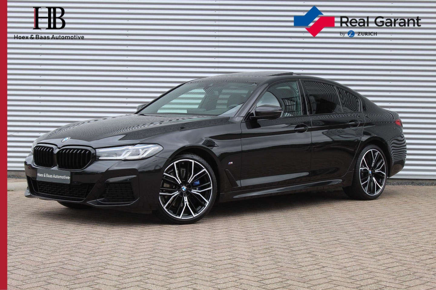 BMW 5-serie - 520i M-Sport/Schuifdak/Sfeerverl/20inch/Leder - AutoWereld.nl