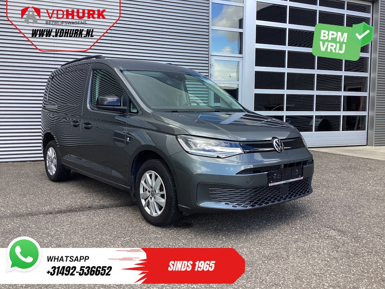 Volkswagen Caddy Cargo - 1.5 TSI 115 pk Aut. BENZINE LED/ Stoelverw./ Standkachel/ Camera/ Cruise/ PDC/ Trekhaak/ A - AutoWereld.nl